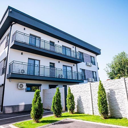 Papi House Lägenhet Targoviste Exteriör bild
