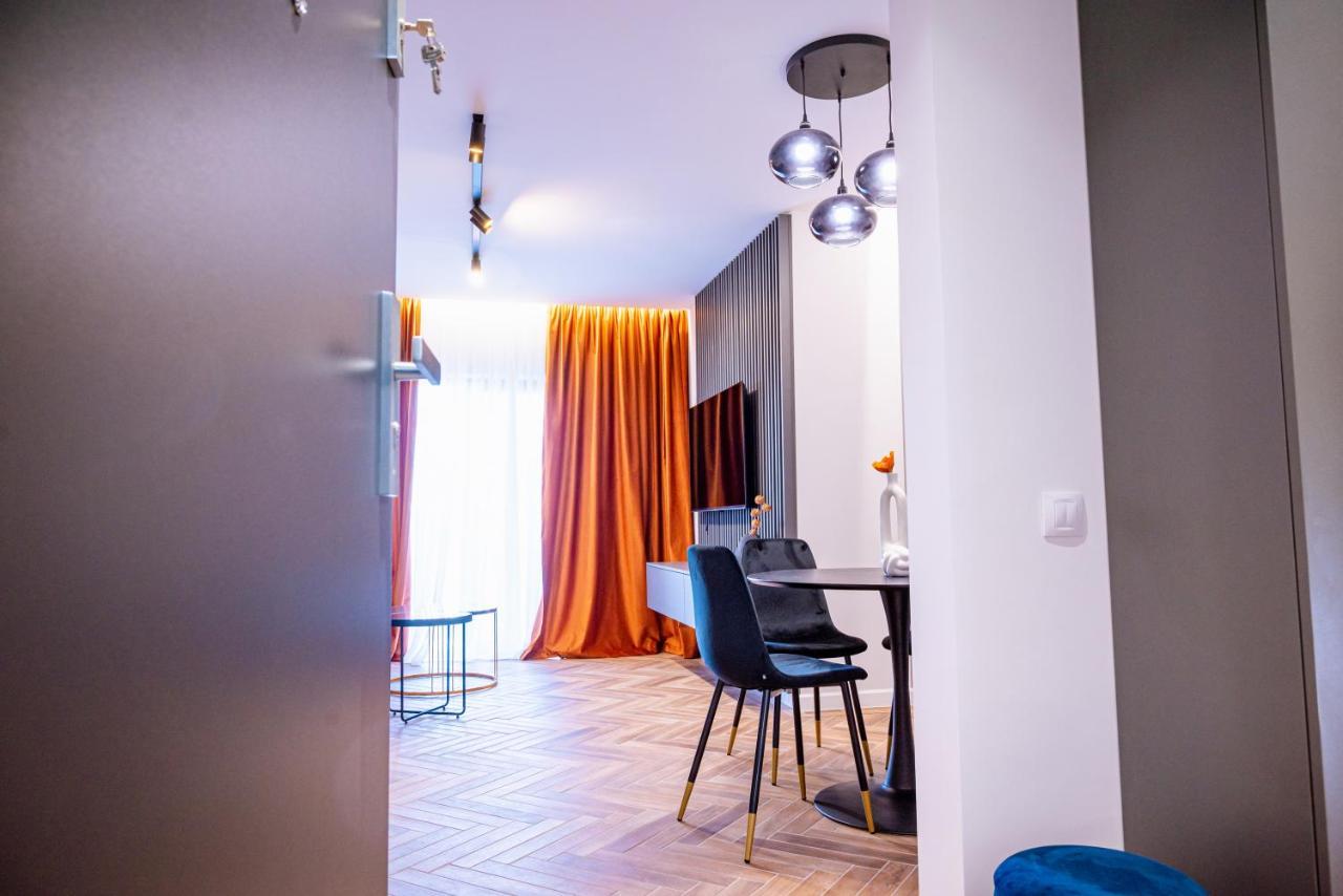 Papi House Lägenhet Targoviste Exteriör bild